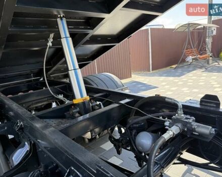 МАН 8 2011 в Бучаче на Automoto.ua Синий МАН 8, объемом двигателя 4.6 л и пробегом 431 тыс. км за 27450 $, фото 24 на Automoto.ua