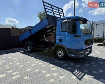 МАН 8 2011 в Бучаче на Automoto.ua Синий МАН 8, объемом двигателя 4.6 л и пробегом 431 тыс. км за 27450 $, фото 39 на Automoto.ua