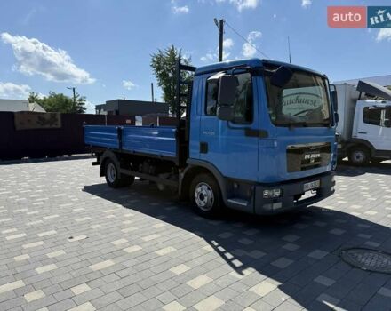 МАН 8 2011 в Бучаче на Automoto.ua Синий МАН 8, объемом двигателя 4.6 л и пробегом 431 тыс. км за 27450 $, фото 4 на Automoto.ua