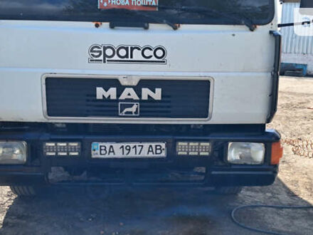 Белый МАН 8.163, объемом двигателя 4.58 л и пробегом 800 тыс. км за 5500 $, фото 1 на Automoto.ua