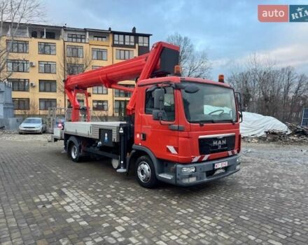 Красный МАН 8.180, объемом двигателя 4.2 л и пробегом 42 тыс. км за 104656 $, фото 6 на Automoto.ua