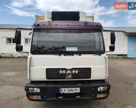 Белый МАН 8.224, объемом двигателя 6.87 л и пробегом 42 тыс. км за 11000 $, фото 1 на Automoto.ua