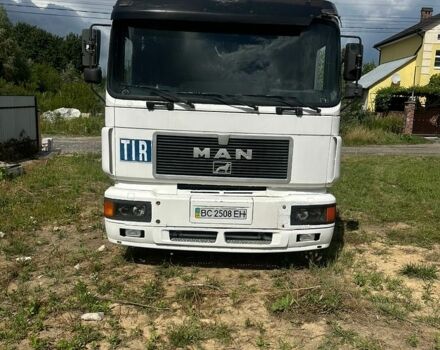 Белый МАН Командор, объемом двигателя 12.8 л и пробегом 369 тыс. км за 15000 $, фото 1 на Automoto.ua