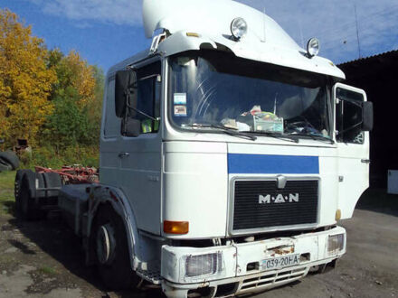 МАН Командор 1987 в Мукачеве на Automoto.ua Белый МАН Командор, объемом двигателя 12 л и пробегом 500 тыс. км за 2700 $, фото 1 на Automoto.ua