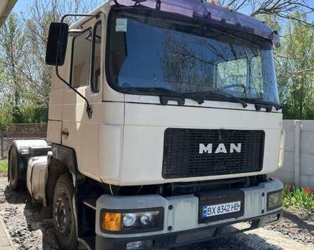 Белый МАН Ф 2000, объемом двигателя 12 л и пробегом 9 тыс. км за 6100 $, фото 3 на Automoto.ua