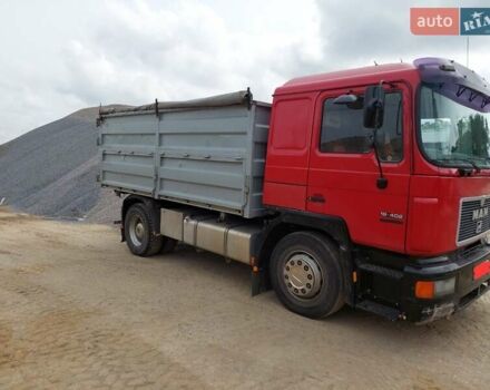 Червоний МАН F 2000, об'ємом двигуна 11.97 л та пробігом 330 тис. км за 16000 $, фото 1 на Automoto.ua