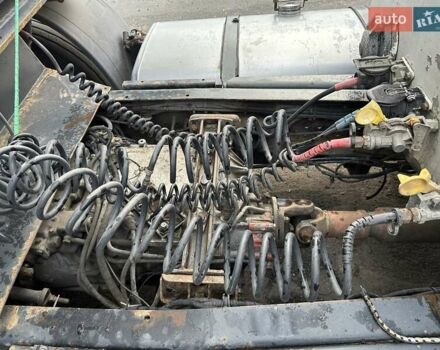 Серый МАН Ф 2000, объемом двигателя 11.97 л и пробегом 800 тыс. км за 6200 $, фото 1 на Automoto.ua