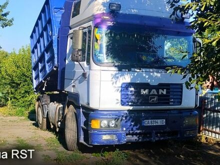 Белый МАН Ф, объемом двигателя 12 л и пробегом 600 тыс. км за 10000 $, фото 1 на Automoto.ua