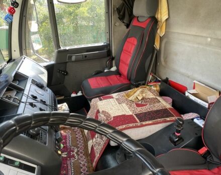 Красный МАН Л 2000, объемом двигателя 4.6 л и пробегом 0 тыс. км за 9000 $, фото 10 на Automoto.ua