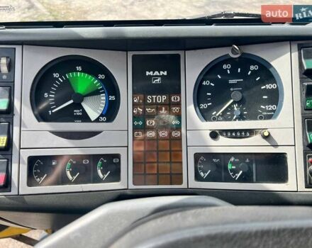 Желтый МАН Л 2000, объемом двигателя 4.58 л и пробегом 600 тыс. км за 12000 $, фото 8 на Automoto.ua