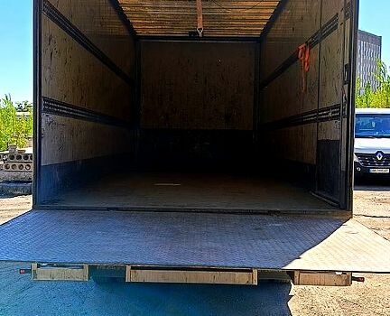 Белый МАН Л, объемом двигателя 4.6 л и пробегом 894 тыс. км за 12000 $, фото 9 на Automoto.ua