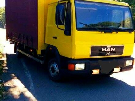 Желтый МАН Л, объемом двигателя 4.6 л и пробегом 699 тыс. км за 12850 $, фото 1 на Automoto.ua