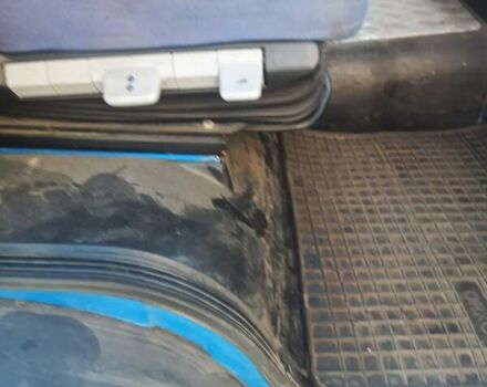 Синий МАН ЛЕ 12.220, объемом двигателя 6.87 л и пробегом 400 тыс. км за 16000 $, фото 11 на Automoto.ua