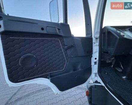 Белый МАН ЛЕ 8.180, объемом двигателя 4.7 л и пробегом 280 тыс. км за 21500 $, фото 18 на Automoto.ua