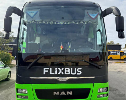 Зеленый МАН Р08, объемом двигателя 12.42 л и пробегом 800 тыс. км за 200000 $, фото 2 на Automoto.ua