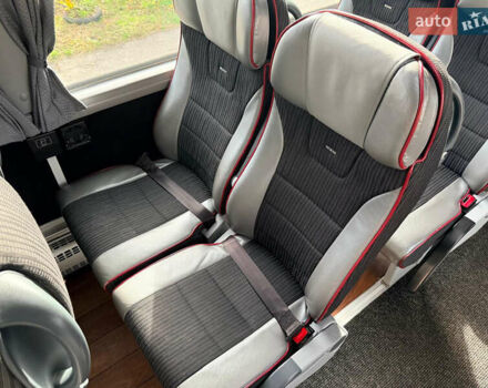 Зеленый МАН Р08, объемом двигателя 12.42 л и пробегом 800 тыс. км за 200000 $, фото 10 на Automoto.ua