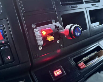 Белый МАН ТГА, объемом двигателя 12 л и пробегом 422 тыс. км за 31500 $, фото 25 на Automoto.ua