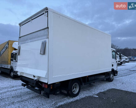 Белый МАН ТГЛ, объемом двигателя 4.6 л и пробегом 422 тыс. км за 25900 $, фото 3 на Automoto.ua