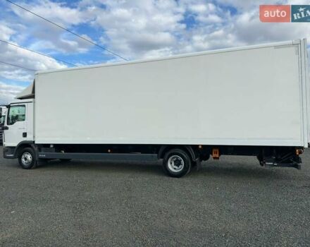 Белый МАН ТГЛ, объемом двигателя 4.6 л и пробегом 306 тыс. км за 45900 $, фото 8 на Automoto.ua