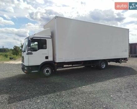 Белый МАН ТГЛ, объемом двигателя 4.6 л и пробегом 680 тыс. км за 23500 $, фото 2 на Automoto.ua