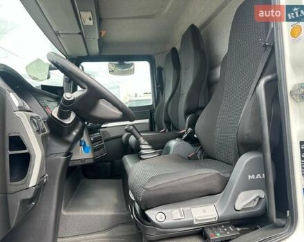 Белый МАН ТГЛ, объемом двигателя 4.6 л и пробегом 340 тыс. км за 28900 $, фото 12 на Automoto.ua