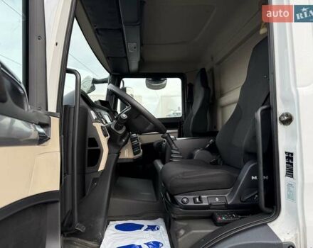 Белый МАН ТГЛ, объемом двигателя 4.6 л и пробегом 220 тыс. км за 38900 $, фото 11 на Automoto.ua