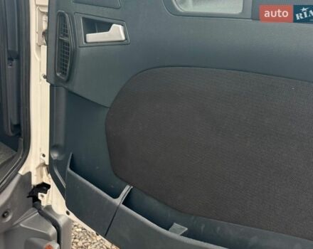 Белый МАН ТГЛ, объемом двигателя 4.6 л и пробегом 438 тыс. км за 32700 $, фото 30 на Automoto.ua