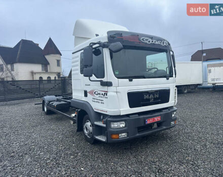 Белый МАН ТГЛ, объемом двигателя 4.6 л и пробегом 592 тыс. км за 24700 $, фото 1 на Automoto.ua