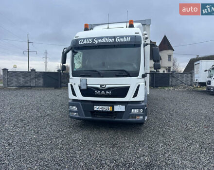 Белый МАН ТГЛ, объемом двигателя 6.9 л и пробегом 689 тыс. км за 42700 $, фото 3 на Automoto.ua
