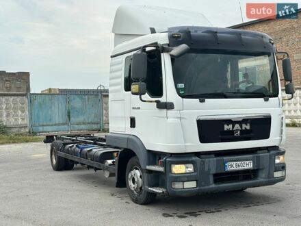 Белый МАН ТГЛ, объемом двигателя 4.58 л и пробегом 768 тыс. км за 26000 $, фото 1 на Automoto.ua