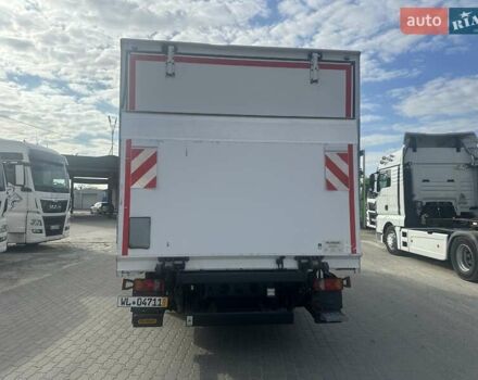 Красный МАН ТГЛ, объемом двигателя 4.58 л и пробегом 460 тыс. км за 23500 $, фото 12 на Automoto.ua