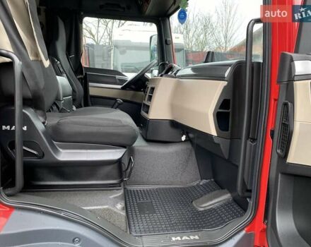 Красный МАН ТГЛ, объемом двигателя 4.6 л и пробегом 490 тыс. км за 36999 $, фото 40 на Automoto.ua