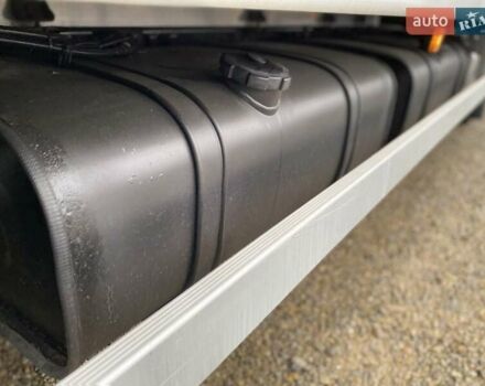 Красный МАН ТГЛ, объемом двигателя 4.6 л и пробегом 490 тыс. км за 36999 $, фото 36 на Automoto.ua