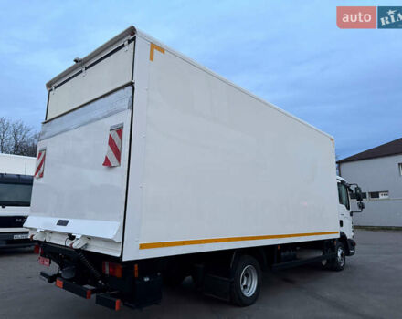 МАН ТГЛ, объемом двигателя 4.6 л и пробегом 453 тыс. км за 27900 $, фото 9 на Automoto.ua