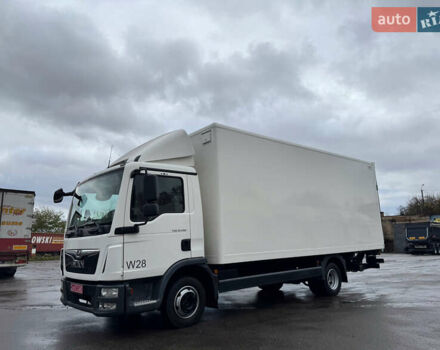 МАН ТГЛ, объемом двигателя 4.6 л и пробегом 443 тыс. км за 36900 $, фото 1 на Automoto.ua