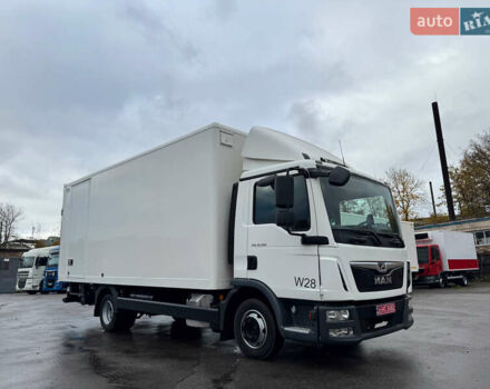 МАН ТГЛ, объемом двигателя 4.6 л и пробегом 443 тыс. км за 36900 $, фото 14 на Automoto.ua