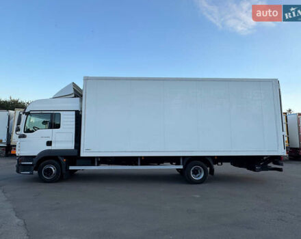 МАН ТГЛ, объемом двигателя 4.6 л и пробегом 540 тыс. км за 35900 $, фото 3 на Automoto.ua