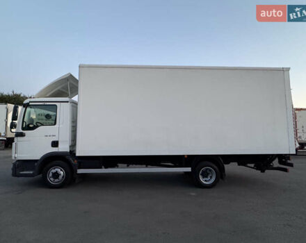 МАН ТГЛ, объемом двигателя 4.6 л и пробегом 392 тыс. км за 28500 $, фото 3 на Automoto.ua