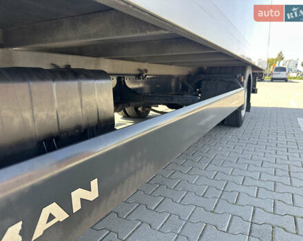 МАН ТГЛ, объемом двигателя 4.6 л и пробегом 390 тыс. км за 33200 $, фото 9 на Automoto.ua