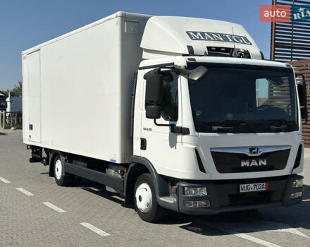 МАН ТГЛ, объемом двигателя 4.6 л и пробегом 390 тыс. км за 33200 $, фото 2 на Automoto.ua