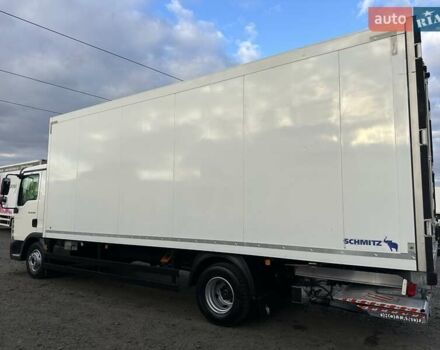 МАН ТГЛ, объемом двигателя 4.6 л и пробегом 717 тыс. км за 30900 $, фото 8 на Automoto.ua