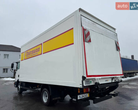 МАН ТГЛ, объемом двигателя 4.6 л и пробегом 404 тыс. км за 34900 $, фото 5 на Automoto.ua