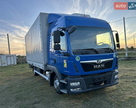 Синий МАН ТГЛ, объемом двигателя 4.6 л и пробегом 465 тыс. км за 33600 $, фото 3 на Automoto.ua