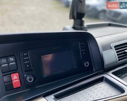 МАН ТГЛ 2019 в Хусте на Automoto.ua Синий МАН ТГЛ, объемом двигателя 4.6 л и пробегом 390 тыс. км за 35700 $, фото 60 на Automoto.ua