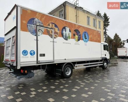 Белый МАН ТГМ, объемом двигателя 6.9 л и пробегом 367 тыс. км за 39999 $, фото 4 на Automoto.ua