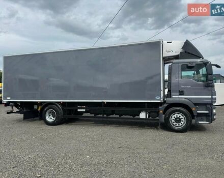Серый МАН ТГМ, объемом двигателя 6.9 л и пробегом 654 тыс. км за 37900 $, фото 7 на Automoto.ua