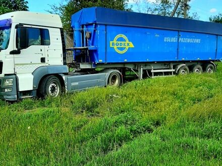 Белый МАН ТГС, объемом двигателя 10.5 л и пробегом 100000 тыс. км за 2000 $, фото 1 на Automoto.ua