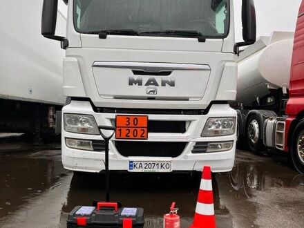 Белый МАН ТГС, объемом двигателя 12.42 л и пробегом 980 тыс. км за 18000 $, фото 1 на Automoto.ua