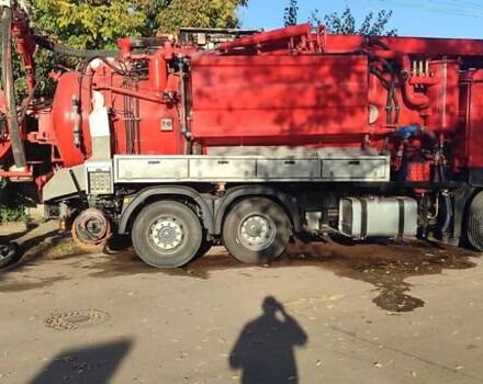Красный МАН ТГС, объемом двигателя 10.52 л и пробегом 400 тыс. км за 150000 $, фото 2 на Automoto.ua