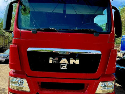 Красный МАН ТГС, объемом двигателя 10.5 л и пробегом 398 тыс. км за 12500 $, фото 1 на Automoto.ua